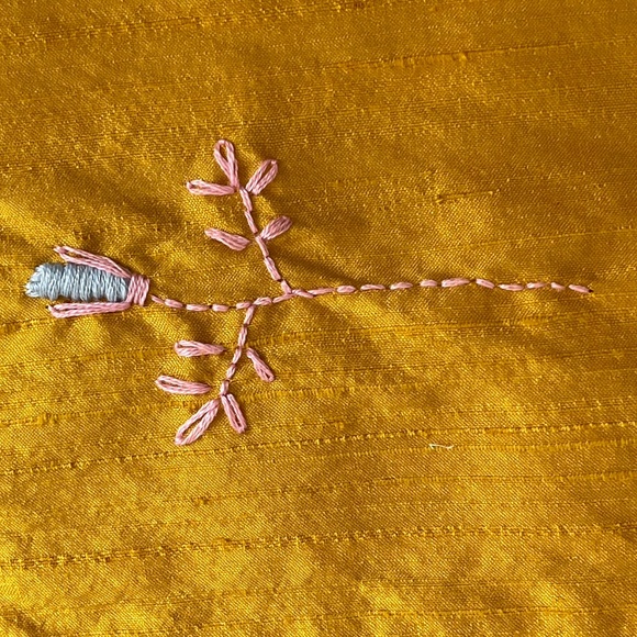 SALE! NWOT Wilson Stokoe Slub Silk Knee Length Skirt ~ Size 10 (US) - Picture 5 of 9